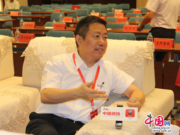 紅豆為什么贏？看周氏三代從手工作坊到國(guó)際布局